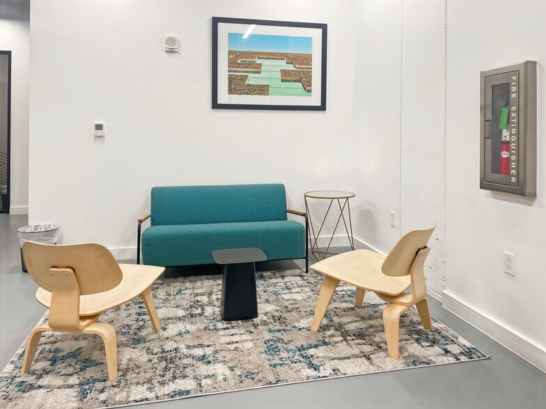 More Photos Of 1201 Fannin St, Houston Coworking Space