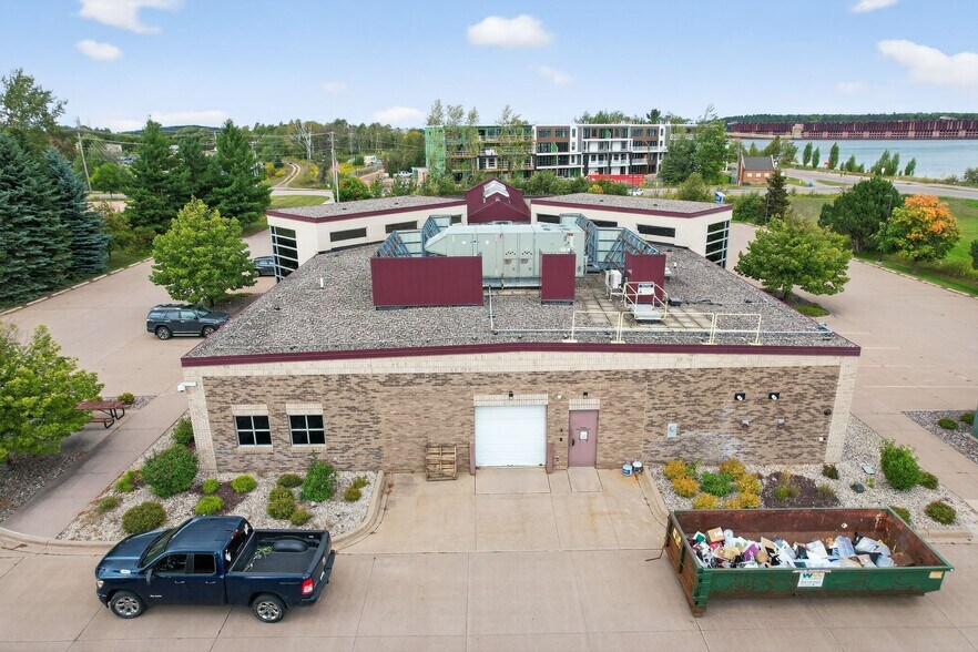 More Photos Of 175 Hawley St, Marquette Medical For Lease