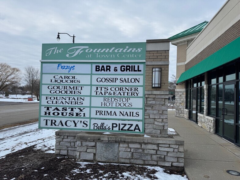 More Photos Of Gary Ave @ Lies Rd, Carol Stream Unknown For Lease