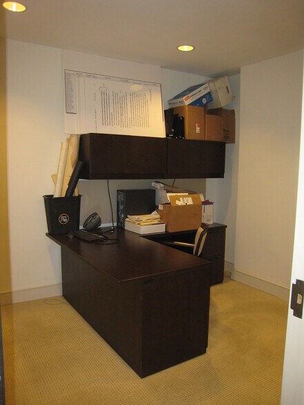 More Photos Of 1680 Michigan Ave, Miami Beach Office Residential For Lease