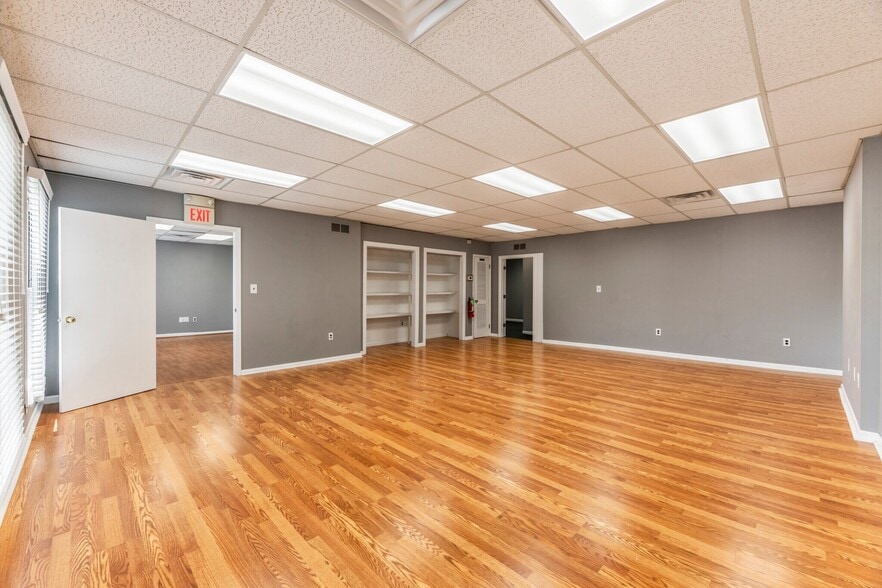 More Photos Of 330 Milltown Rd, East Brunswick Office For Sale