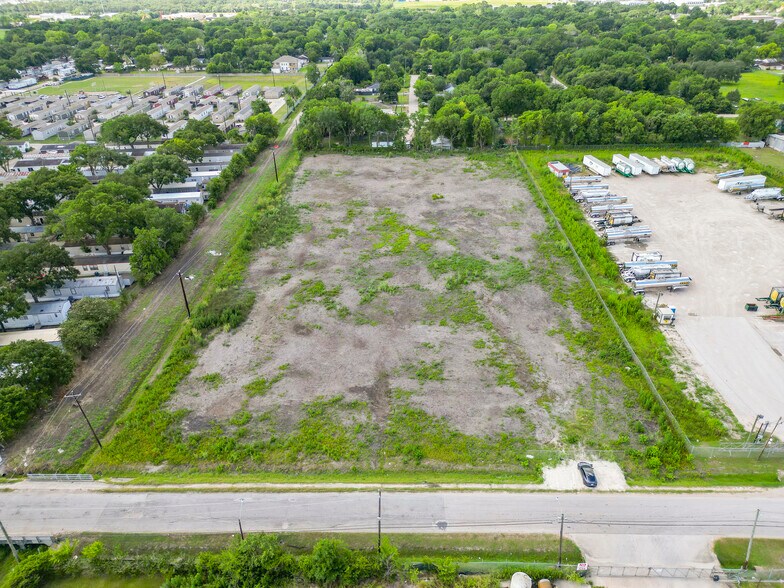More Photos Of 565 E Anderson Rd, Houston Land For Sale