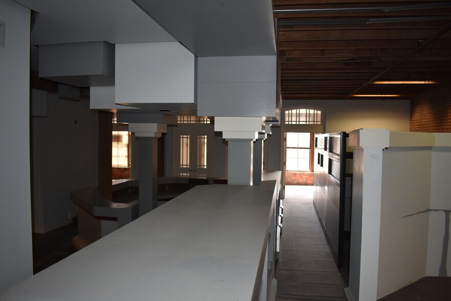 More Photos Of 250-260 Commerce St, Montgomery Medical For Sale