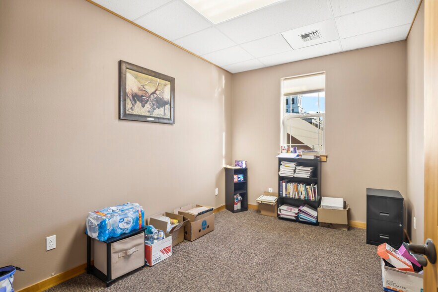 More Photos Of 267 NE 2nd St, Prineville Office For Sale