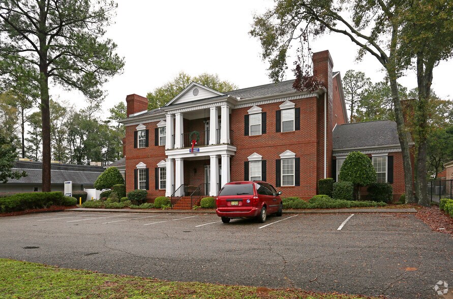 More Photos Of 1921 Capital Cir NE, Tallahassee Medical For Lease