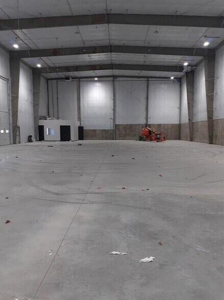 More Photos Of 735 State Route 52, Walden Warehouse For Sale