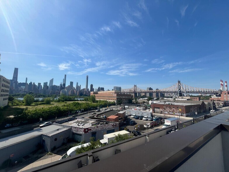 More Photos Of 9-03 44th Rd, Long Island City Service For Lease