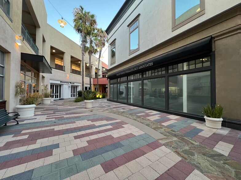 More Photos Of 520 Deep Valley Dr, Rolling Hills Estates Hospital For Lease