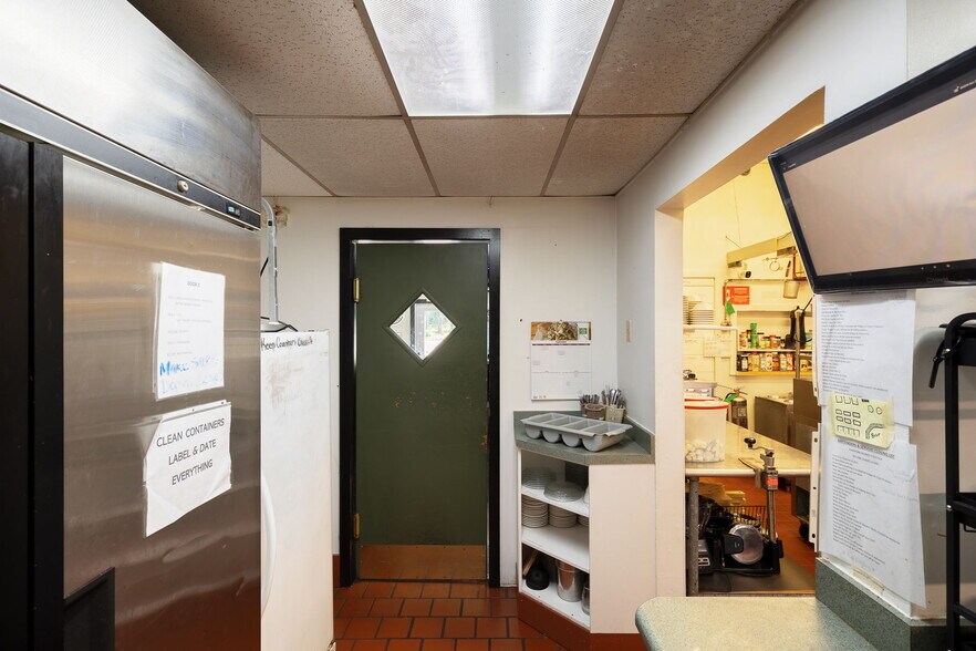More Photos Of 7641 State Route 3, Henderson Restaurant For Sale