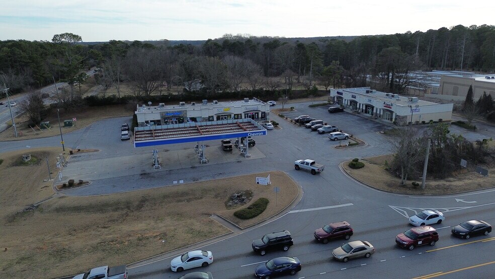More Photos Of 2400 Highway 138 SW, Fayetteville Service Station For Sale