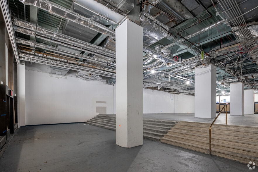 More Photos Of 9 W 57th St, New York Office For Lease