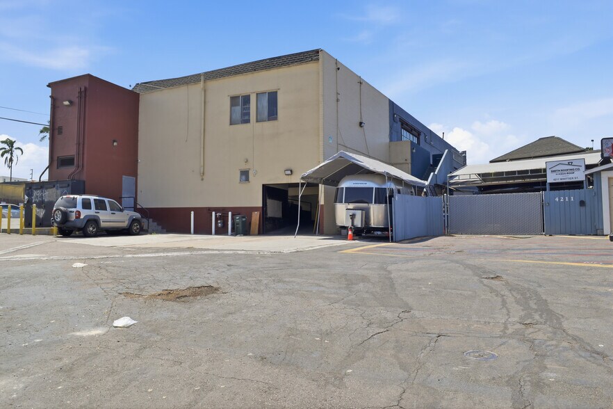 More Photos Of , San Diego General Retail For Sale
