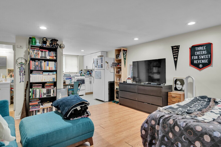 More Photos Of 2 Hingham St, Cambridge Multifamily For Sale