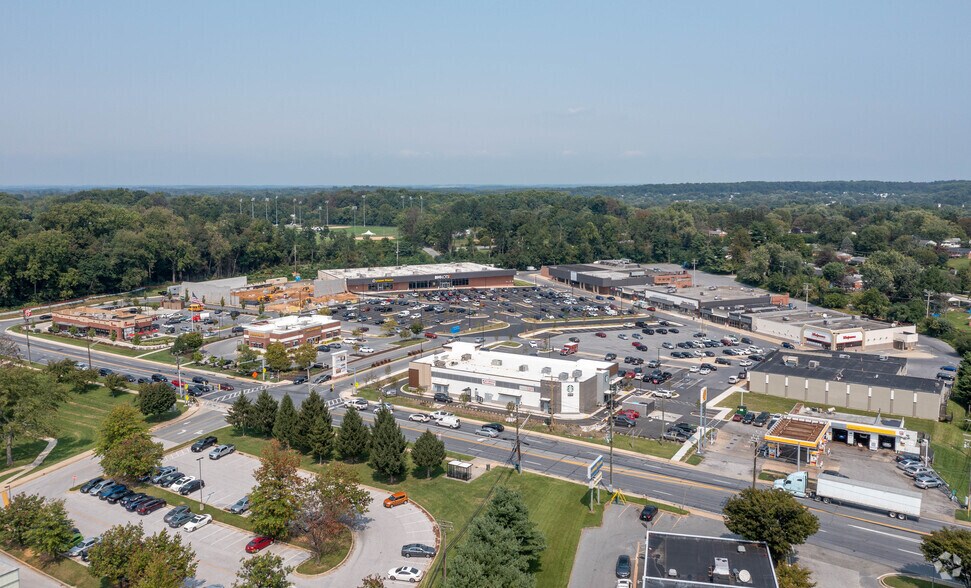 More Photos Of 11910-11951 Reisterstown Rd, Reisterstown Unknown For Lease
