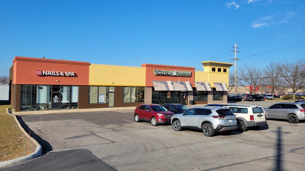 More Photos Of 36099 Euclid Ave, Willoughby Unknown For Lease