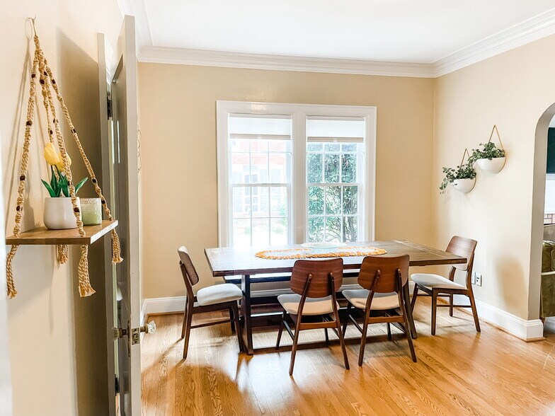 More Photos Of 2120 N Ocoee St, Cleveland Apartments For Sale