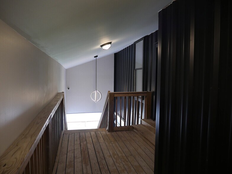 More Photos Of 1110 Logan St, Louisville Storefront Retail Residential For Sale
