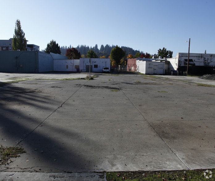 More Photos Of 5th A St, Springfield Land For Lease