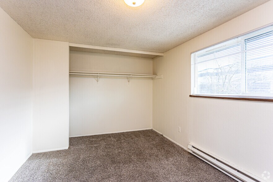 More Photos Of 7515 146th St SW, Lakewood Multifamily For Sale