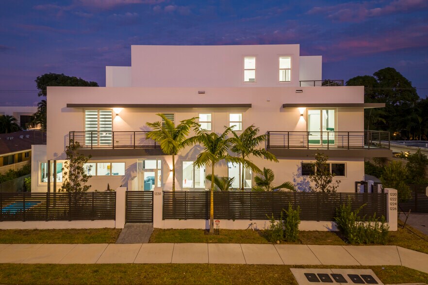 More Photos Of 1220 NE 15th Ave, Fort Lauderdale Apartments For Sale