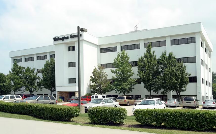 Primary Photo Of 1225 S Main St, Greensburg Medical For Lease