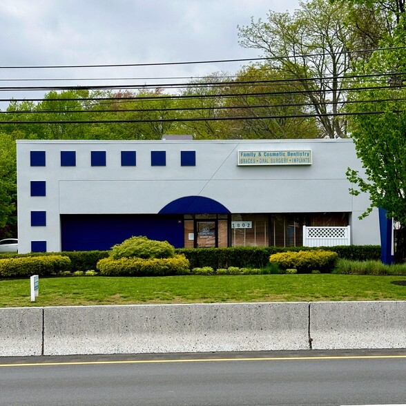 Primary Photo Of 1802 State Highway 35, Oakhurst Medical For Lease