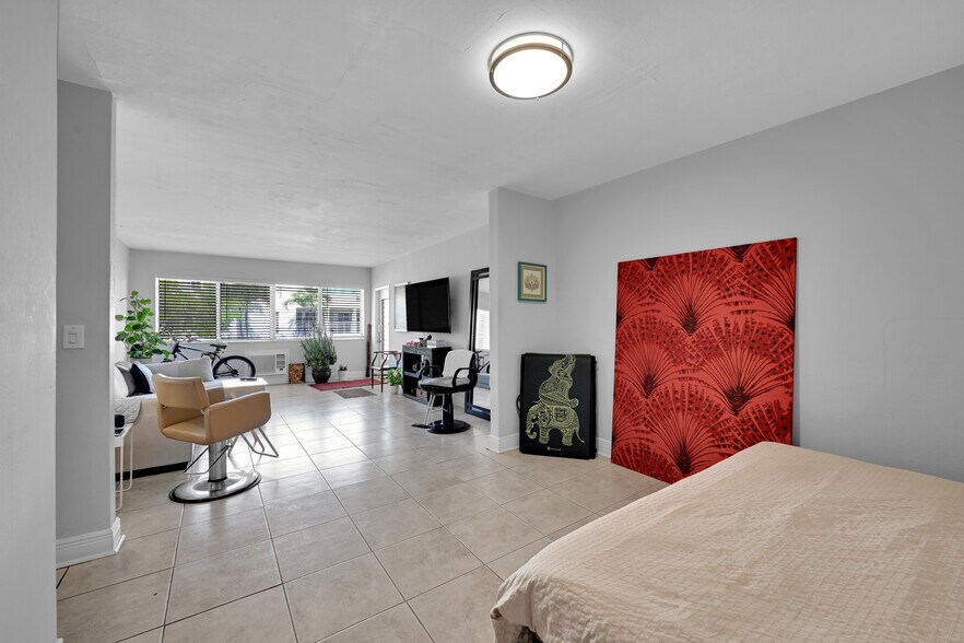 More Photos Of 1240 14th St, Miami Beach Apartments For Sale