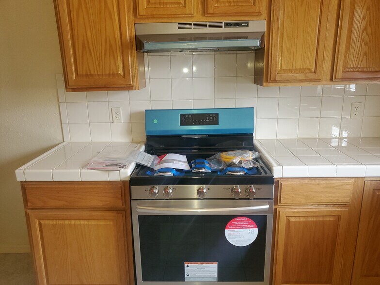 More Photos Of 420-470 H St, Hawthorne Apartments For Sale