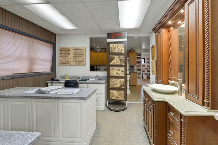 More Photos Of 209-211 Central Ave, East Newark Manufacturing For Sale