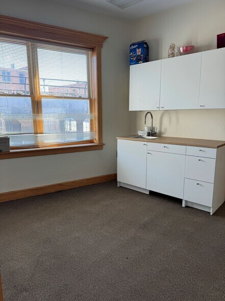 More Photos Of 78-84 S Broadway, Aurora Storefront Retail Office For Lease