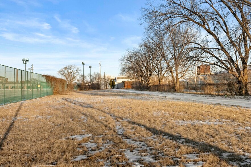 More Photos Of 4450 Euclid, East Chicago Warehouse For Sale