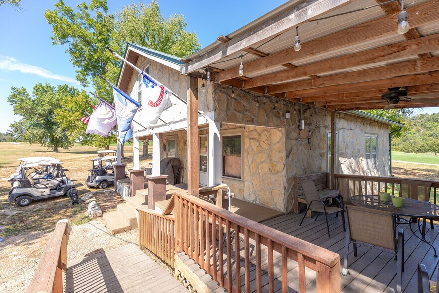 More Photos Of 1211 Cox Ford Rd, Crane Specialty For Sale