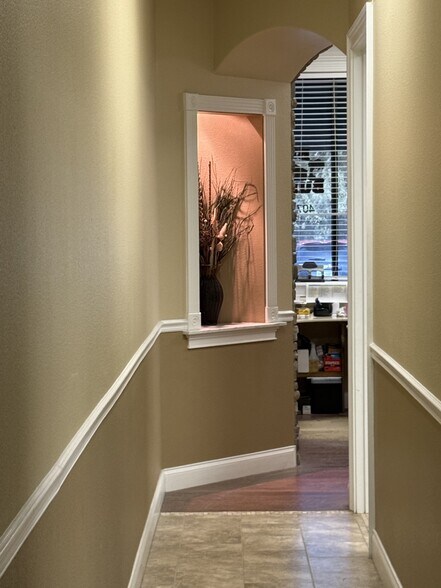 More Photos Of 101-131 E 13th St, Saint Cloud Office For Lease