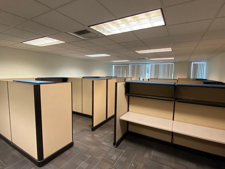 More Photos Of 4260 Sisk Rd, Modesto Office For Sale