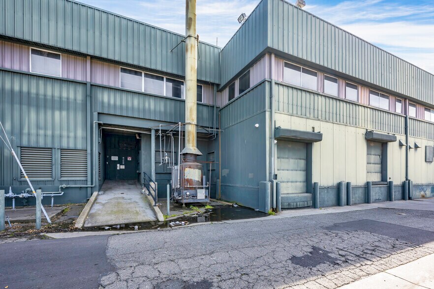 More Photos Of 1109 Chestnut St, Marysville Refrigeration Cold Storage For Lease