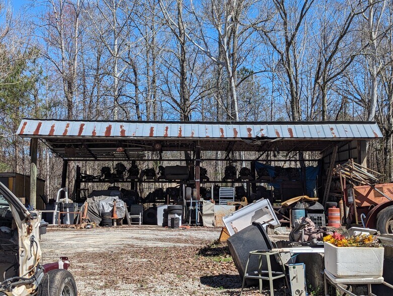 More Photos Of 5549 Cumming NE hwy, Sugar Hill Auto Repair For Sale