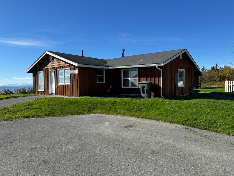 More Photos Of 606 Petersen Way, Kenai Office For Lease