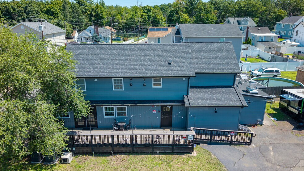 More Photos Of 528 Ridgeway Ave, South Amboy General Retail For Sale