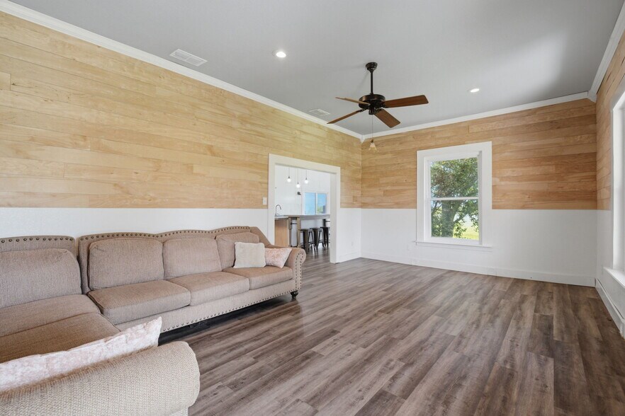 More Photos Of 1421 Airport Rd, Sulphur Springs Land For Sale