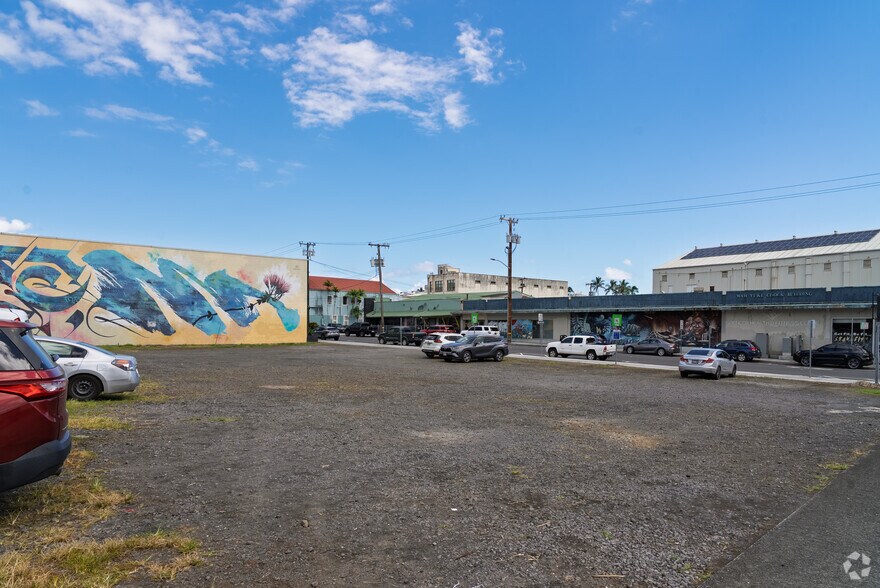 More Photos Of 210 Keawe St, Hilo Land For Sale