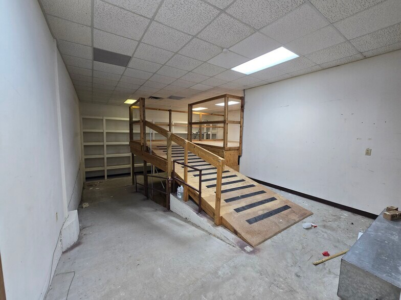 More Photos Of 2408 S 37th St, Temple Office For Sale