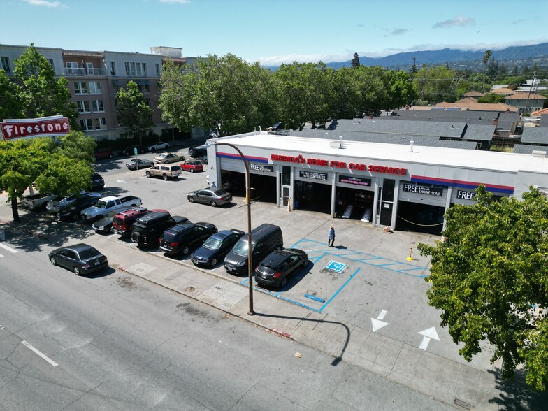 Primary Photo Of 1458 El Camino Real, Redwood City Auto Repair For Sale