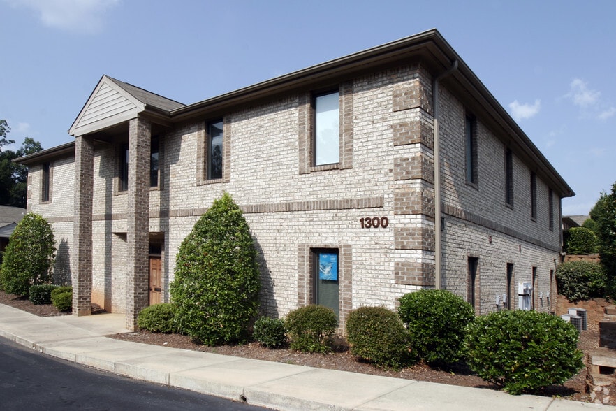More Photos Of 1300 SE Maynard Rd, Cary Office For Sale