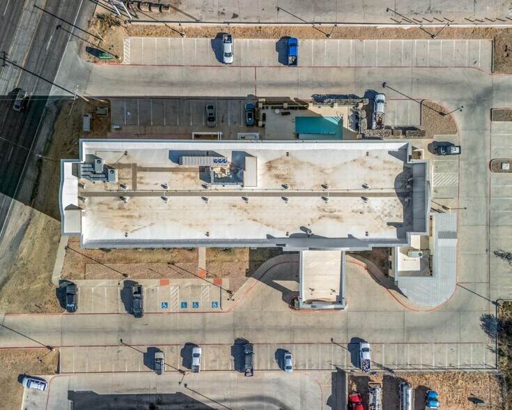 More Photos Of 1103 Hobbs Hwy, Seminole Hotel For Sale