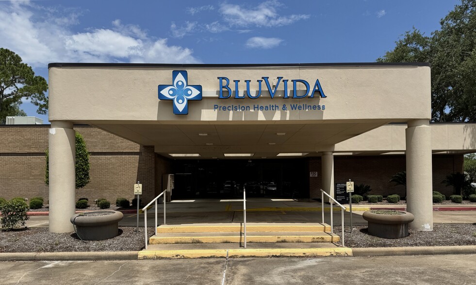 More Photos Of 21660 Kingsland Blvd, Katy Hospital For Sale
