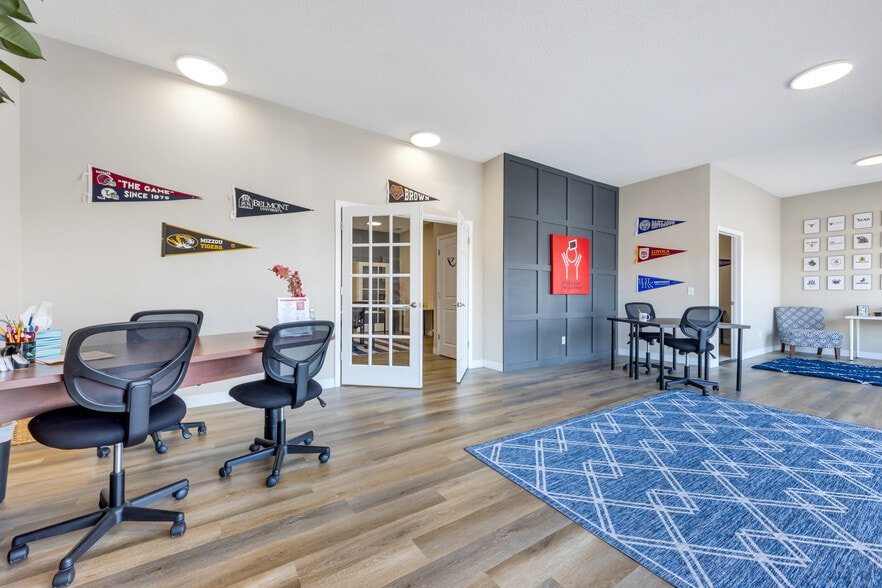 More Photos Of 3910 S Old Highway 94, Saint Charles Office For Sale