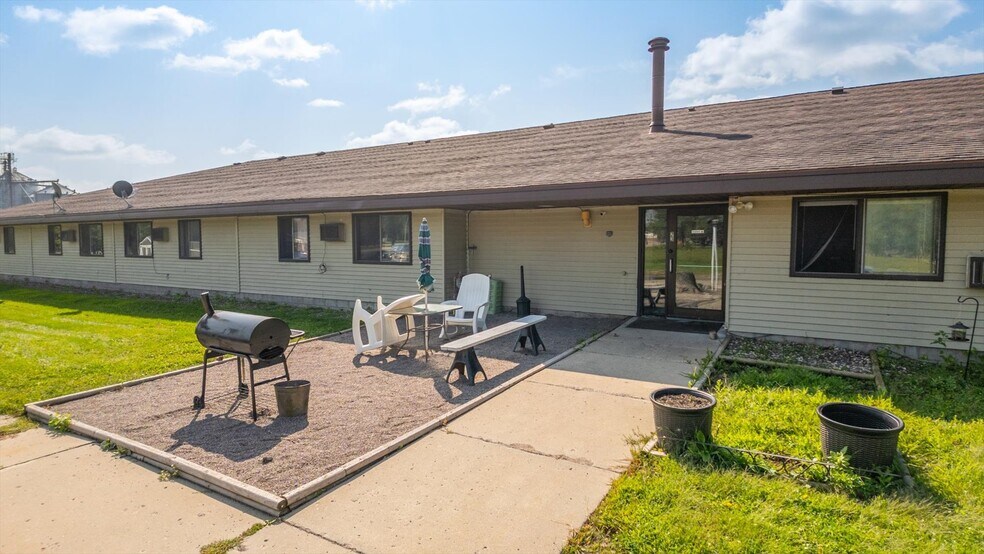 More Photos Of 23 Neptune St N, Cosmos Apartments For Sale