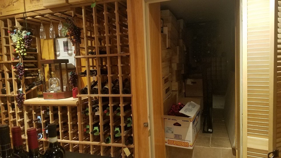 More Photos Of 356 Kimball Ave, Yonkers Restaurant For Sale