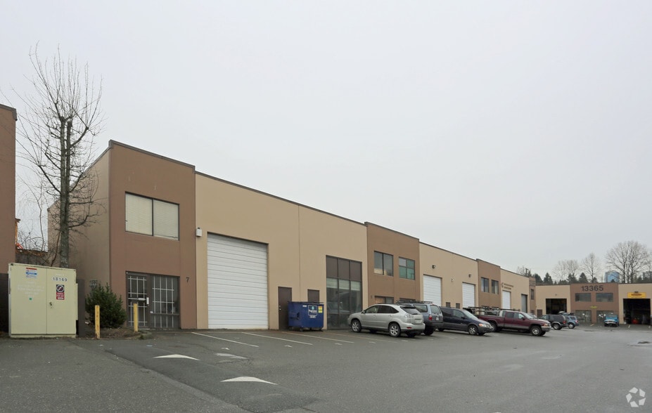 More Photos Of 13385 115 Ave, Surrey Light Manufacturing For Sale