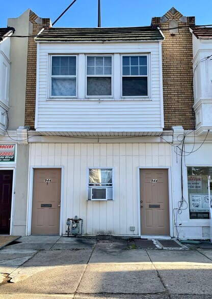 More Photos Of 944 Macdade Blvd, Collingdale Apartments For Sale